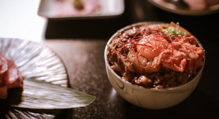 發肉燒肉便當